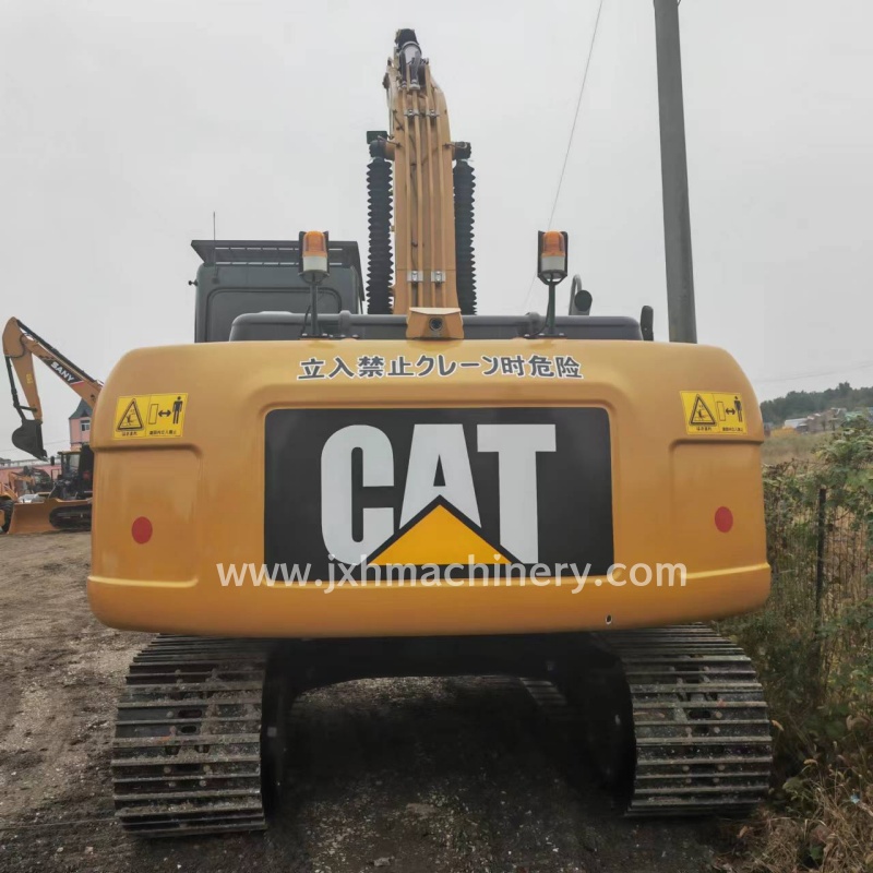 Caterpillar 320D2 Crawler Excavator - Image 4