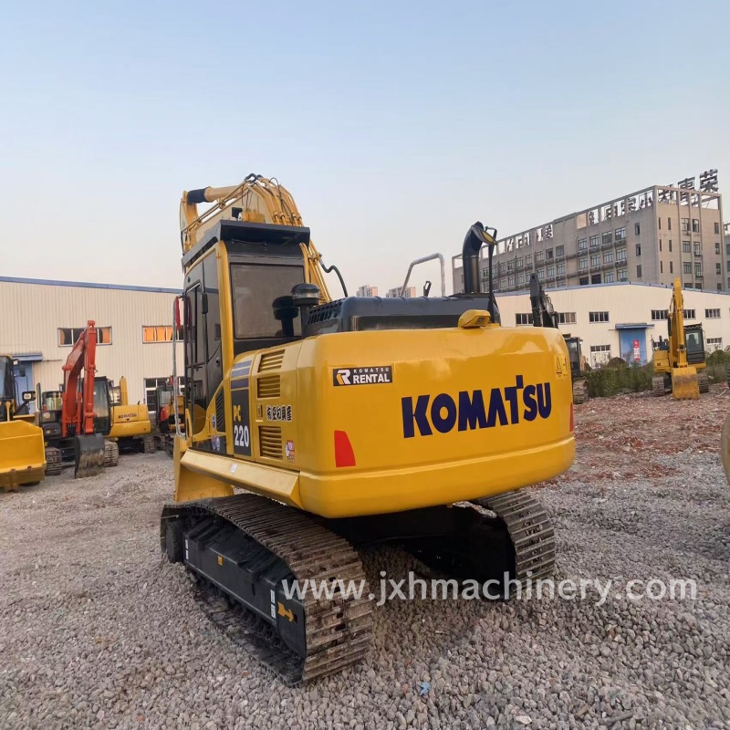 Komatsu PC220 Crawler Excavator - JXH Machinery