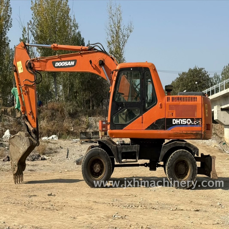 Doosan DH150W-7 Wheel Excavator