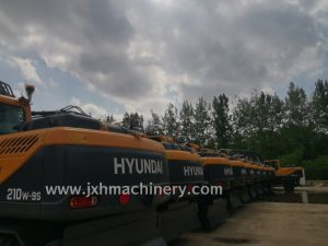 Hyundai 210W-9s Wheel Excavator
