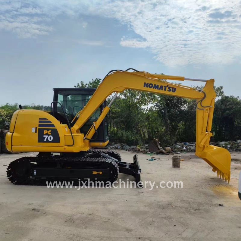 Komatsu PC70-8 Crawler Excavator