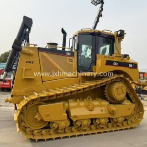 Alternative view of Caterpillar D8T Bulldozer