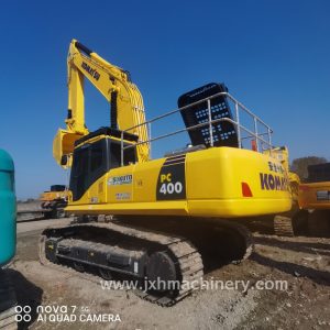 Alternative view of Komatsu PC400-7 Crawler Excavator