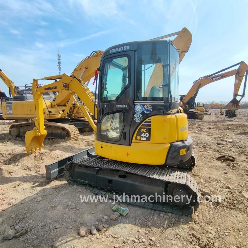 Komatsu PC40MR Crawler Excavator - Image 3