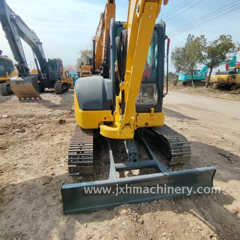 Komatsu PC40MR Crawler Excavator - Image 4