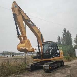 Alternative view of Caterpillar 320D2 Crawler Excavator