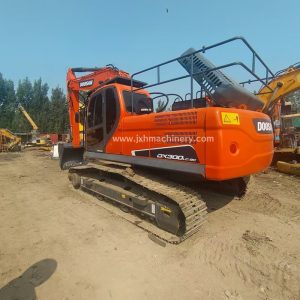 Doosan DX300-9 Crawler Excavator