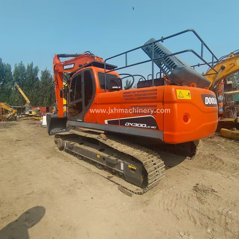Doosan DX300-9 Crawler Excavator