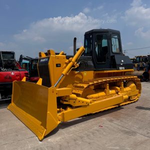 Shantui SD16 Bulldozer