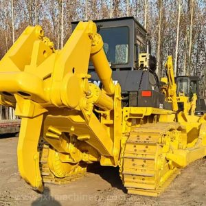 Alternative view of Shantui SD32 Bulldozer