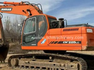 Doosan DX225LC Crawler Excavator