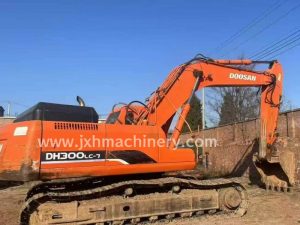 Doosan DH300-7 Crawler Excavator