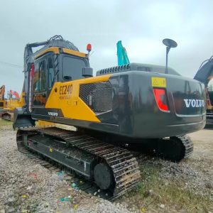 Volvo EC240 Crawler Excavator