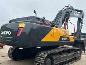 Volvo EC480 Crawler Excavator