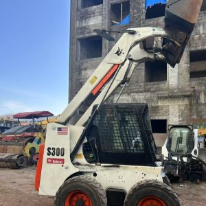 Alternative view of Bobcat S300 Skid Steer Loader
