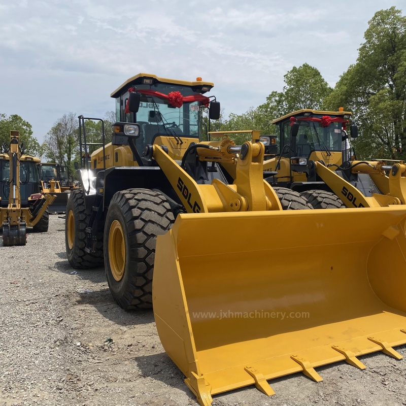 SDLG L958F Loader - Image 2