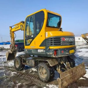 Hyundai 60 Wheeled Excavator