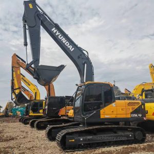 Alternative view of Hyundai 225LVS Crawler Excavator
