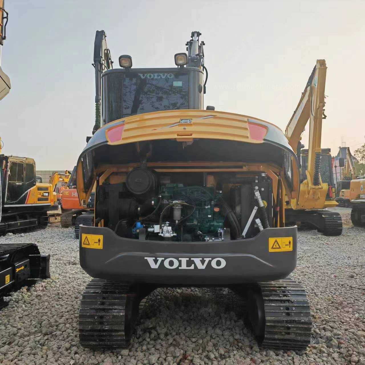 Volvo EC60D Crawler Excavator - Image 4