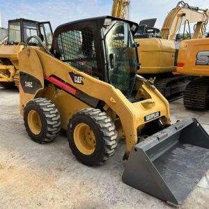 Alternative view of Caterpillar 246C Skid Steer Loader