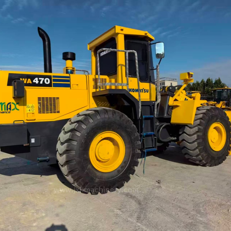 Komatsu WA470 Loader - Image 3