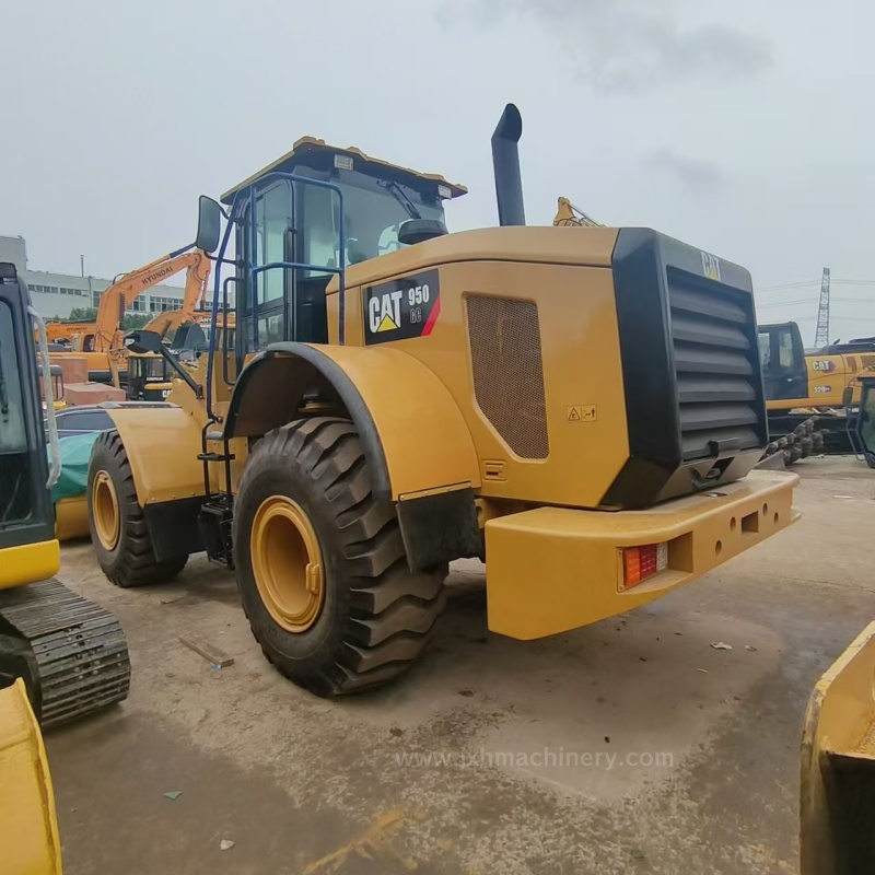 Caterpillar 950GC Loader - Image 4