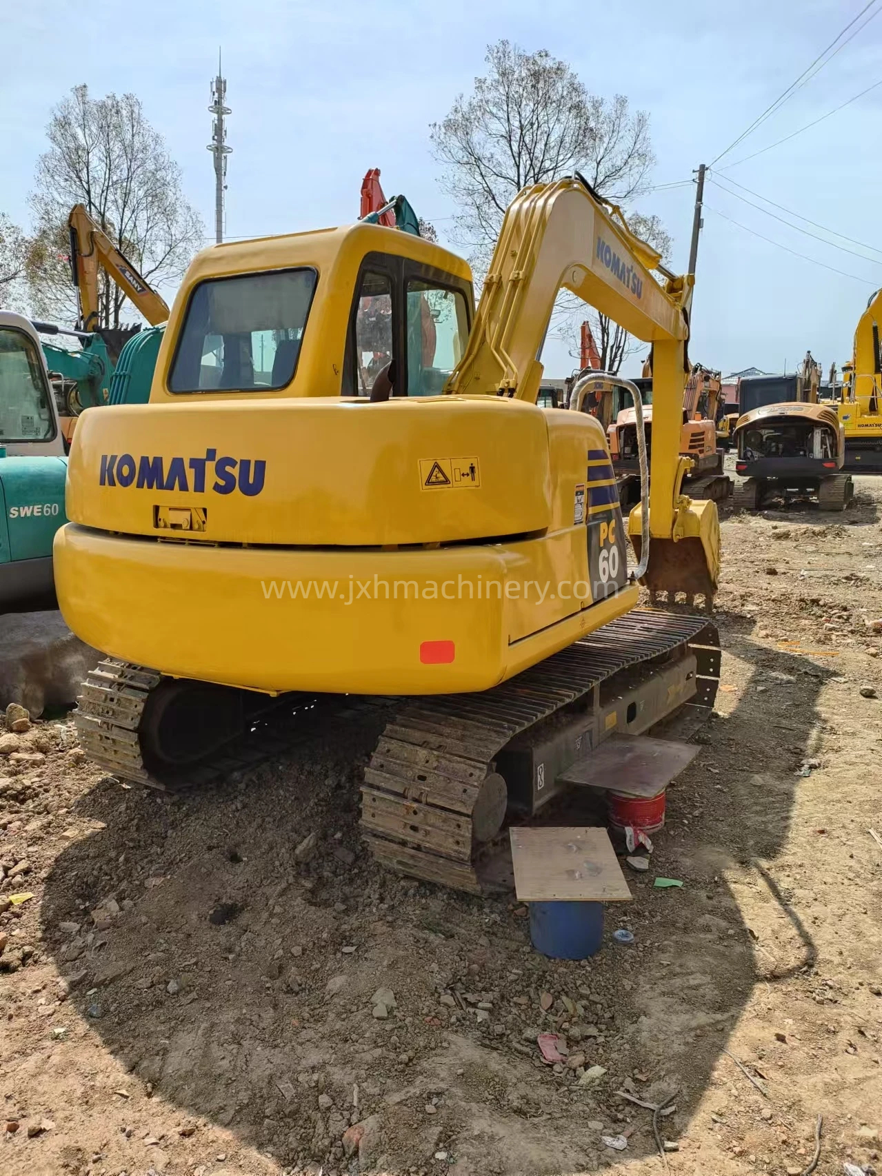 Komatsu PC60 Crawler Excavator - Image 3