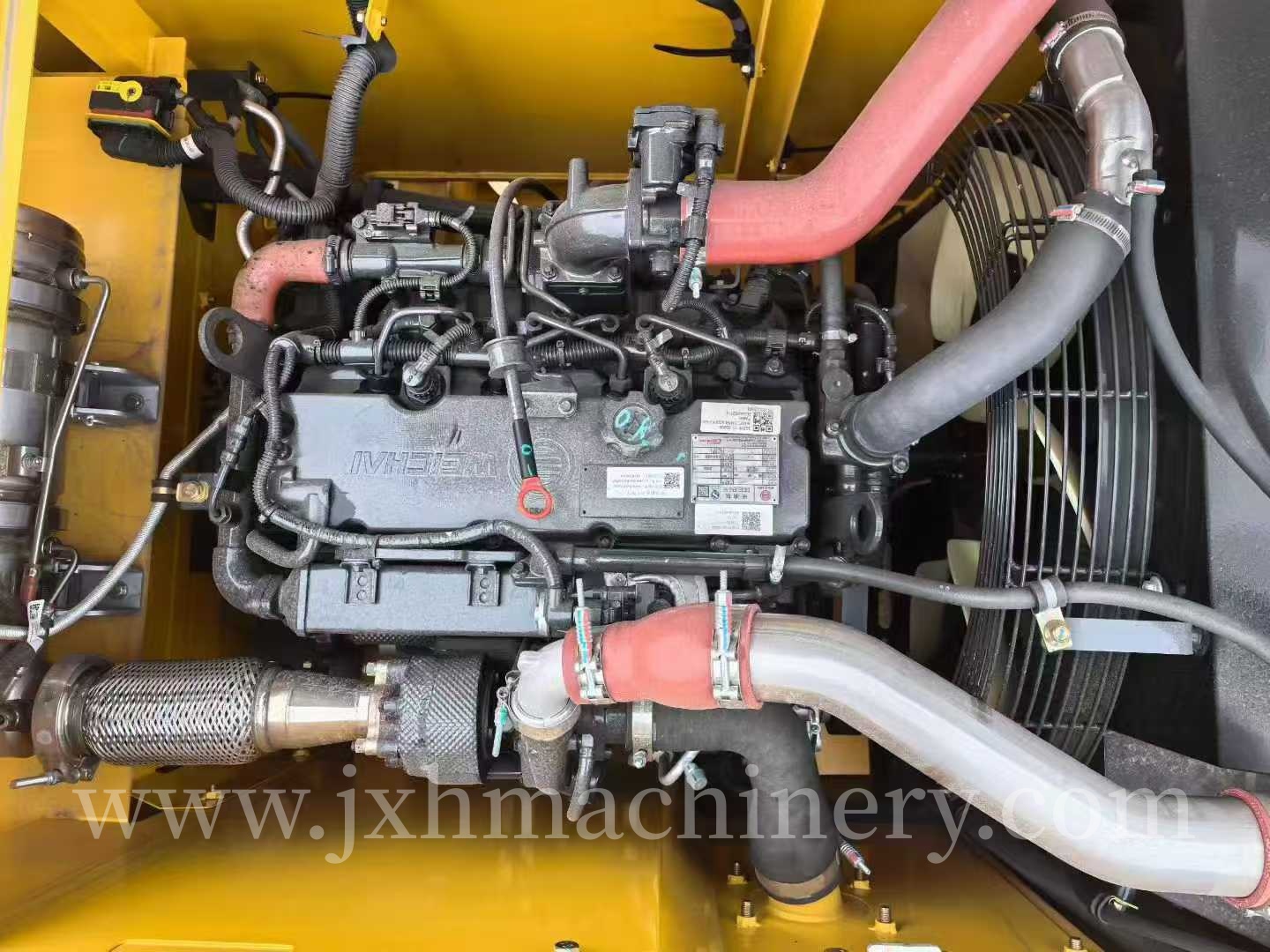 Shantui SE205 Excavator - Image 6
