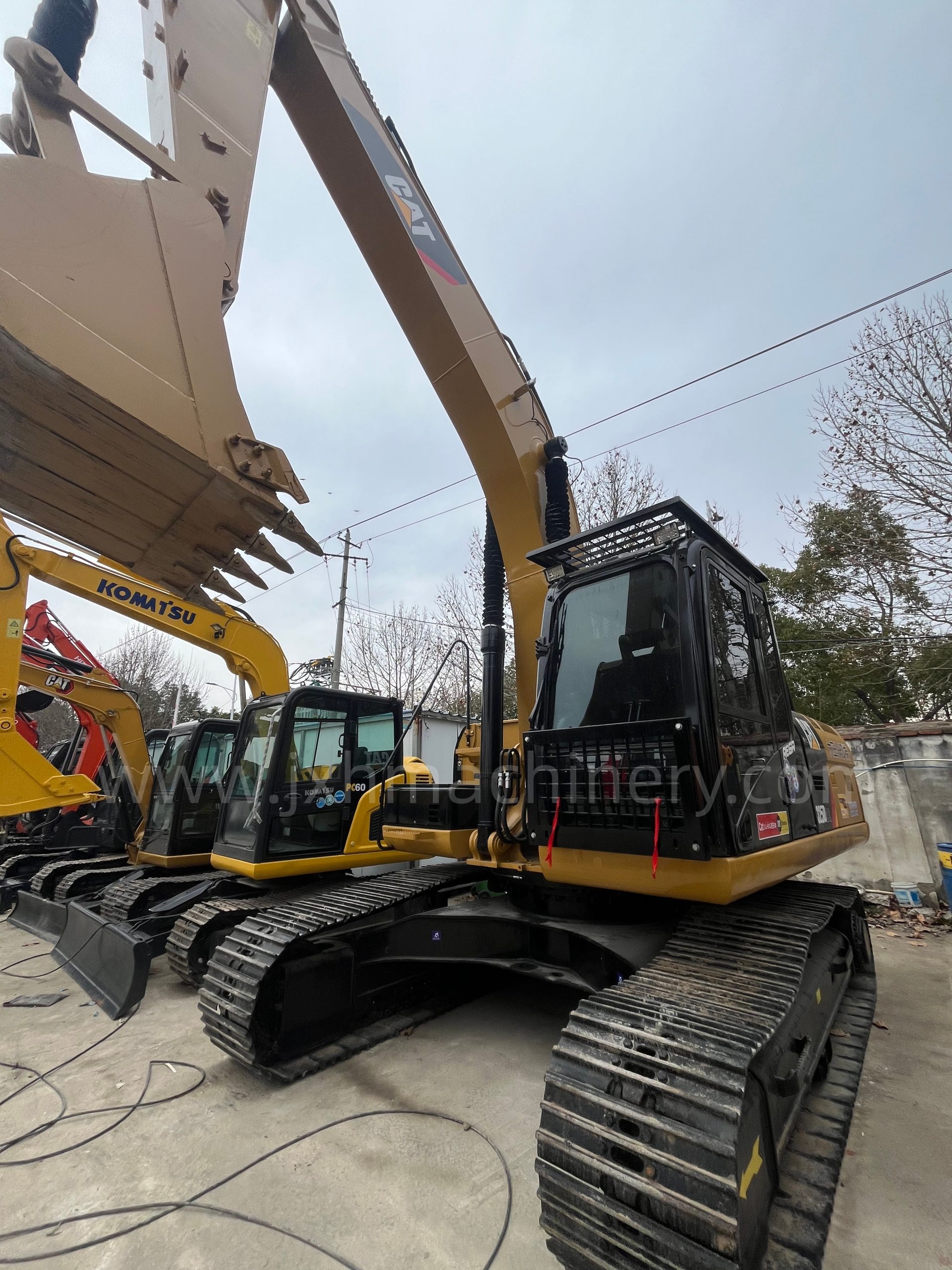 Caterpillar brand CAT 325D excavator, CAT 325DL Long Track Used Excavator for Construction - Image 2