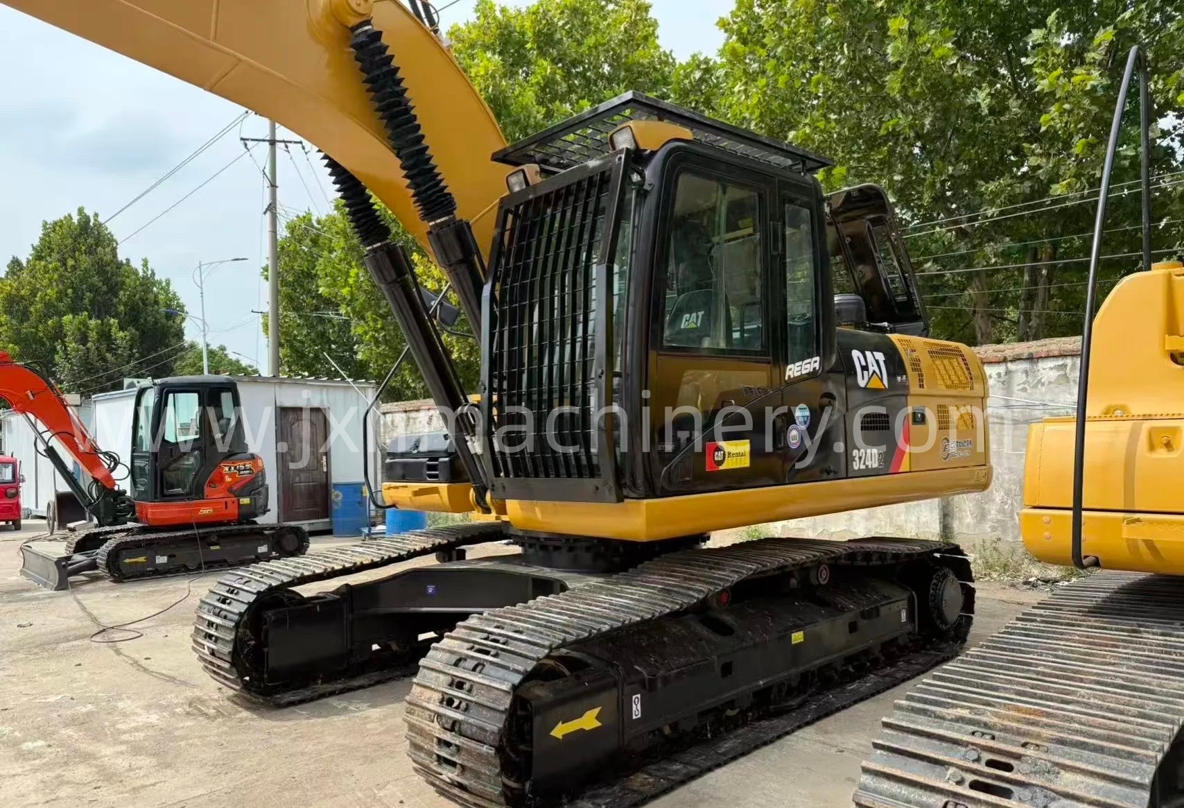 Caterpillar brand CAT 324D excavator - Image 3