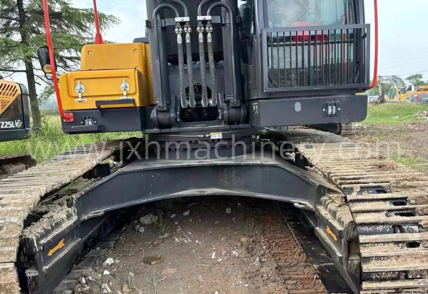 Volvo EC350D - Image 4
