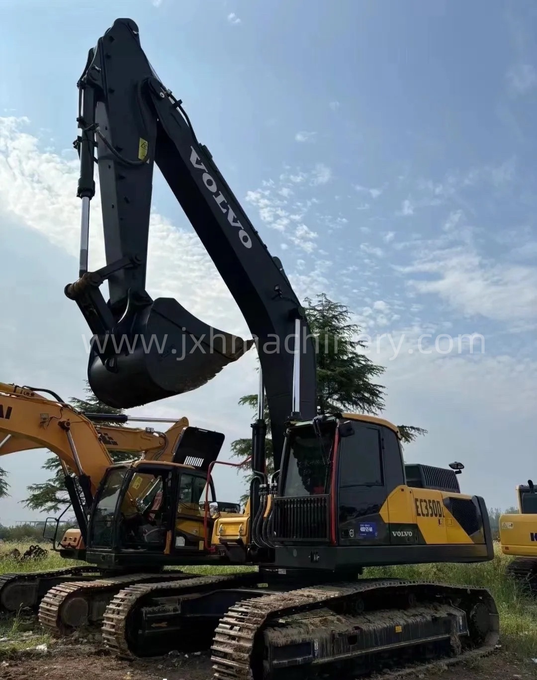 Volvo EC350D - Image 7