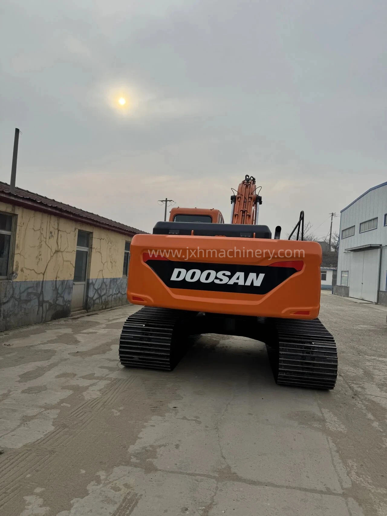 Doosan 260 Crawler Excavator - Image 7