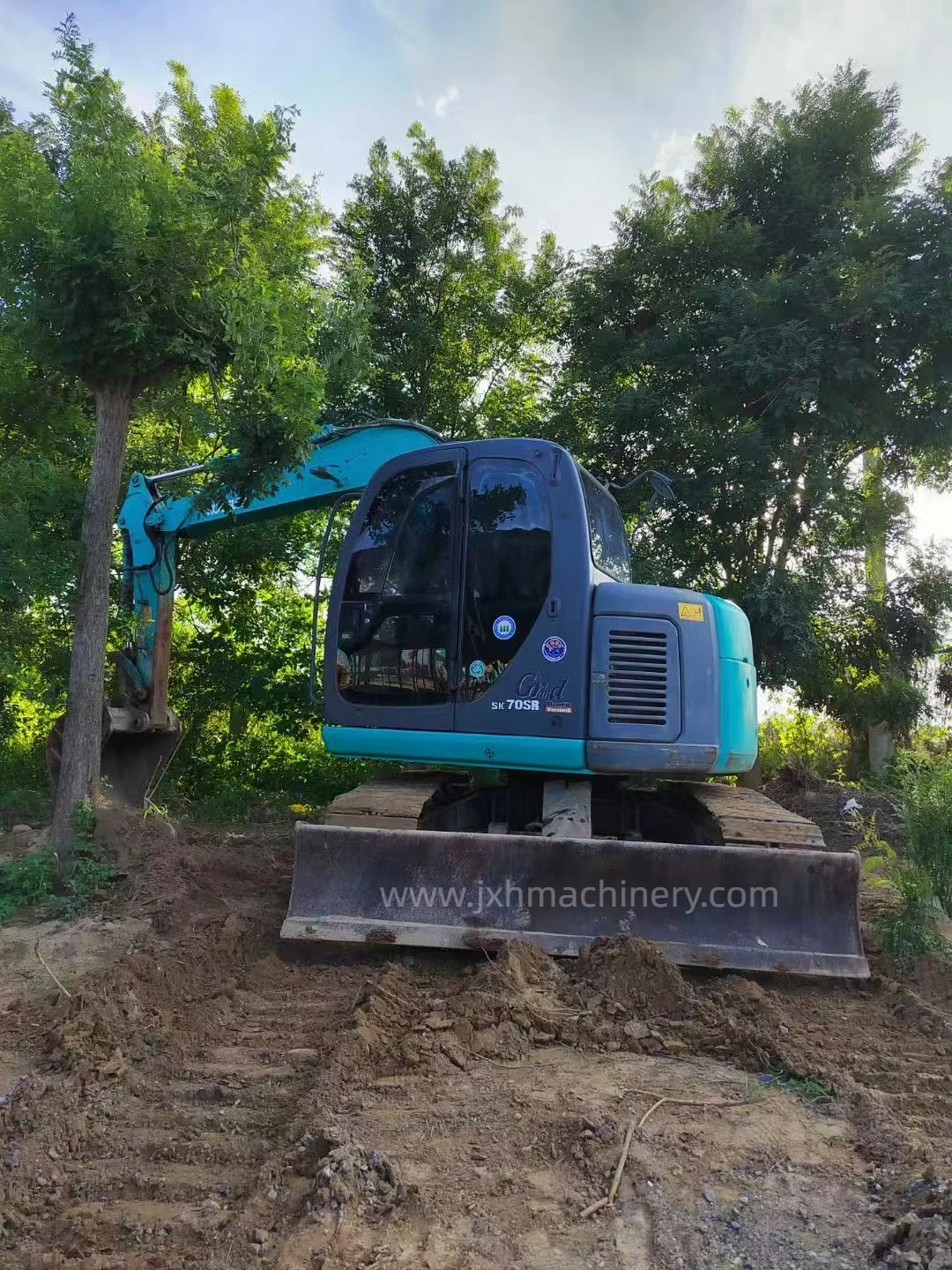 Kobelco 70SR Crawler Excavator - Image 3